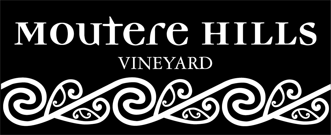 Moutere Hills Vineyard | Logo