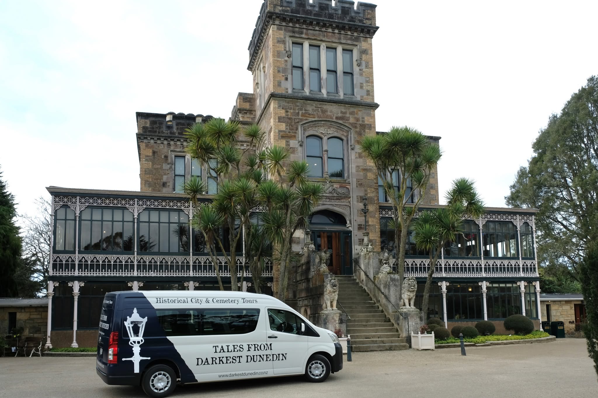 The incomparable house built by the Larnach family in 1871. Find out the tragic end to the story and how the once vibrant home was brought back from the brink. 