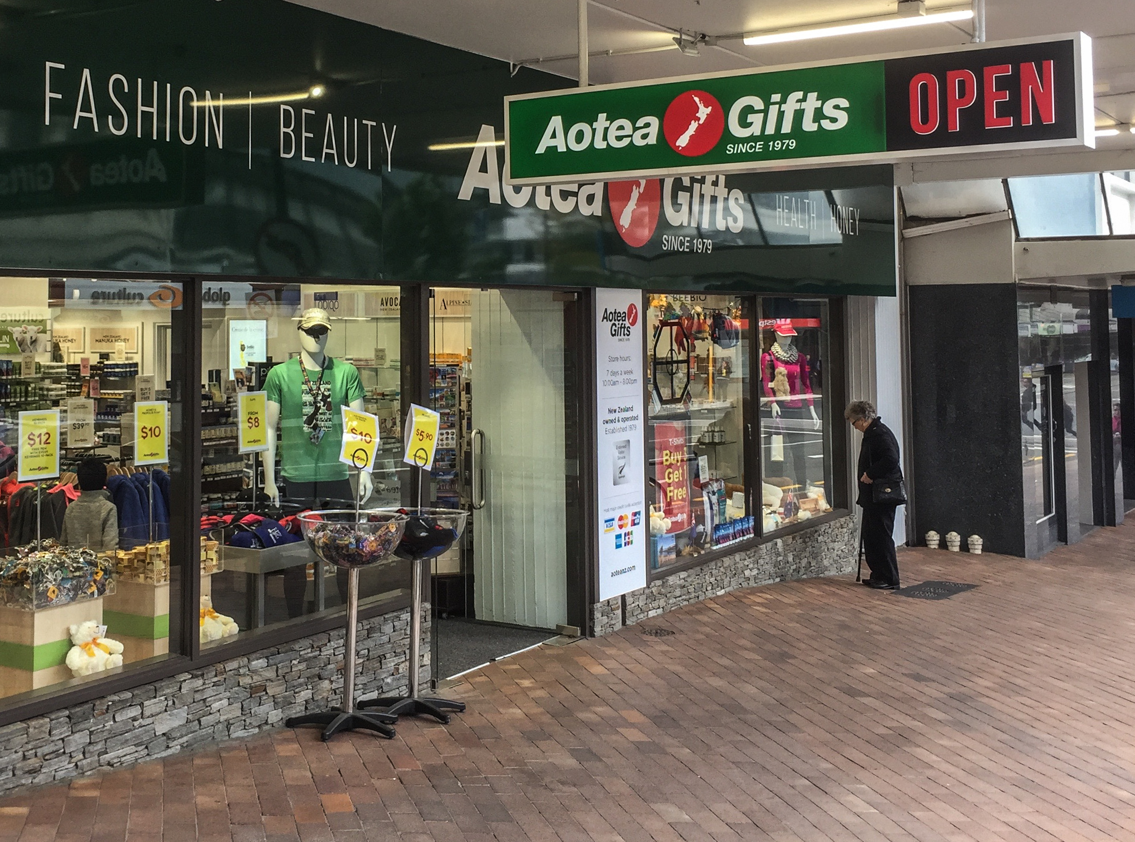 Street view of Aotea Gifts