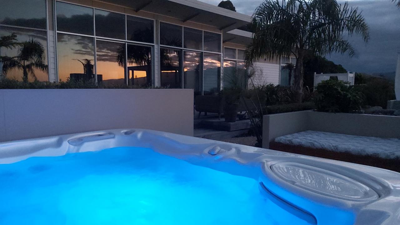 Spa pool