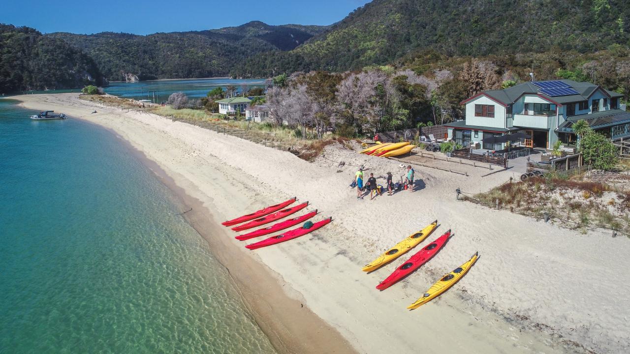 Beachfront Lodge-Based Kayaking in Abel Tasman National Park.