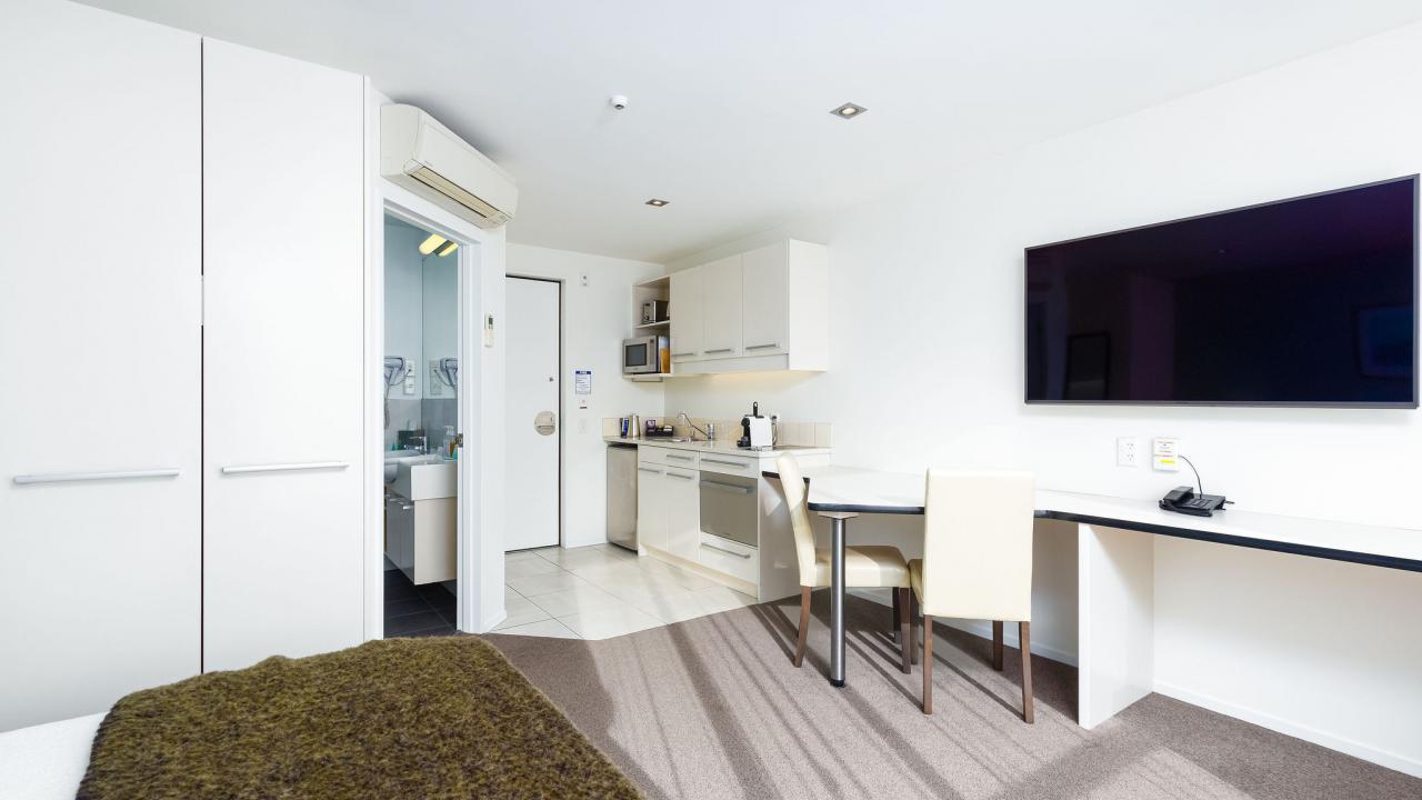 Studio suite