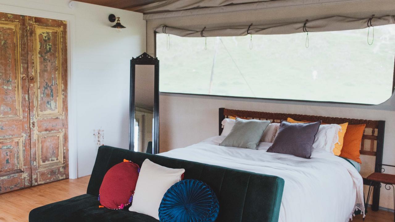King-sized bed with french linen bedding