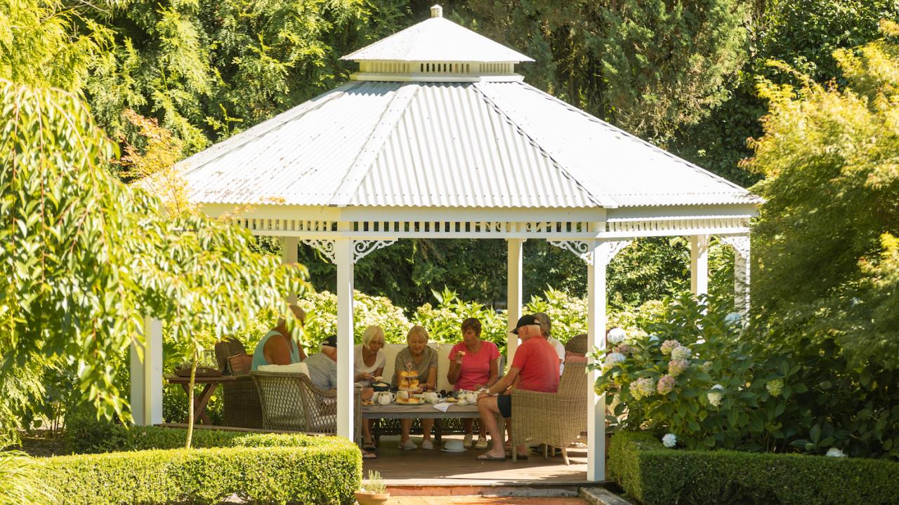 Gardens and tea time