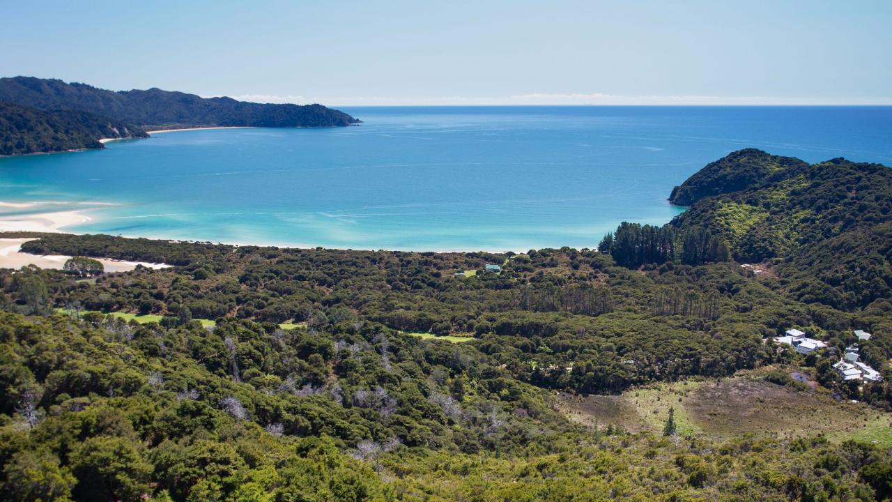 Helicopter transfers and charters nation wide with Helicopters Nelson - Top of the South