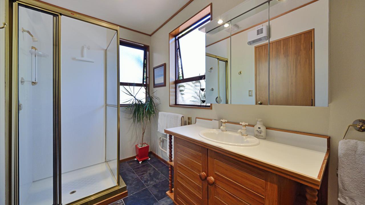 Main bathroom with shower & separate bath
