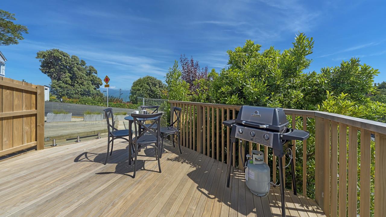BBQ area with sea view
