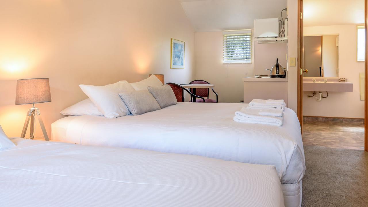 Apex Motor Lodge