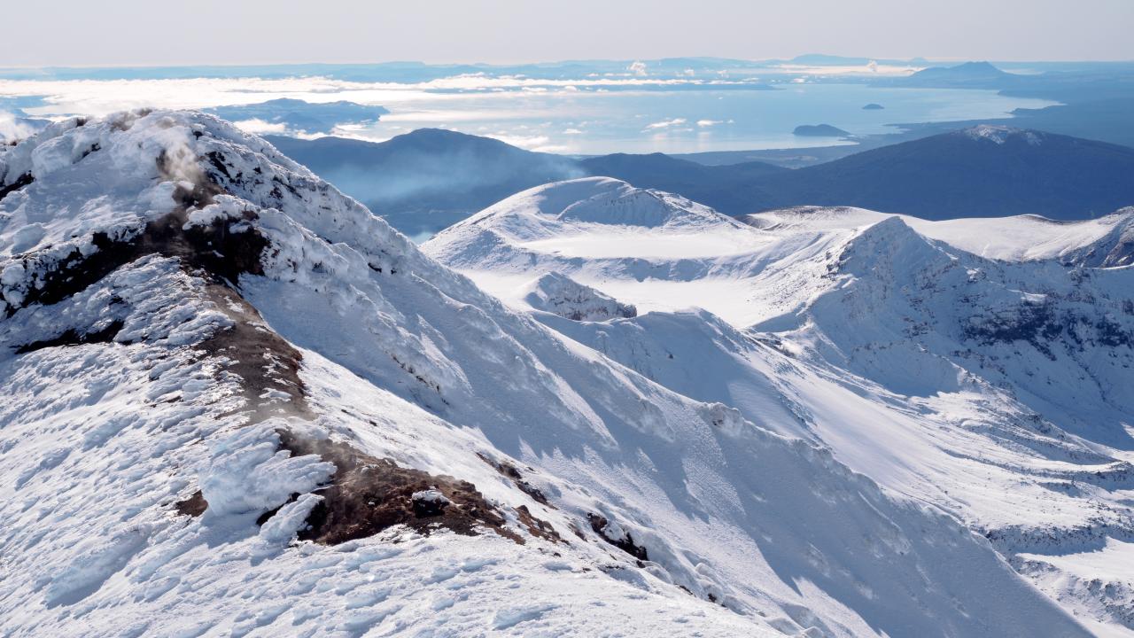 Winter Tongariro Alpine Crossing guided walk with Adrift Tongariro