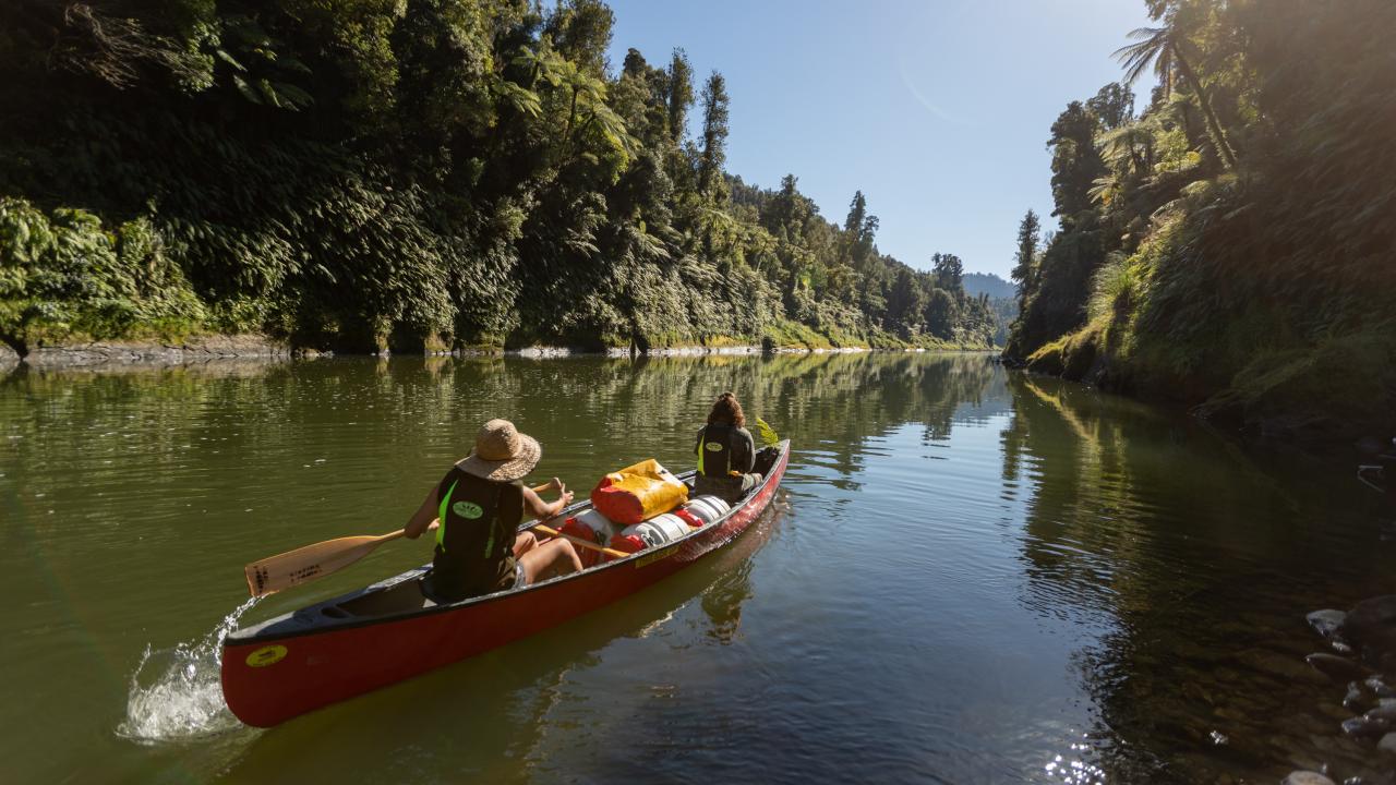 Canoeing in the Whanganui River National Park