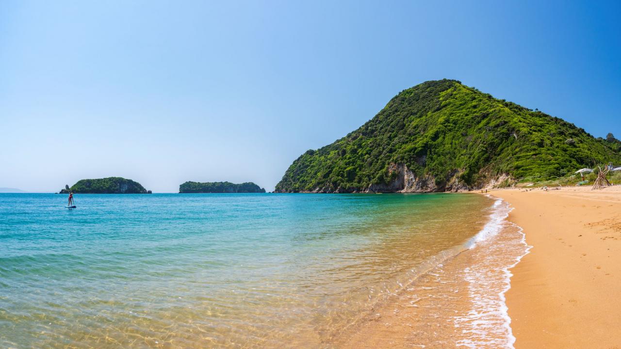 Tata Beach, Golden Bay