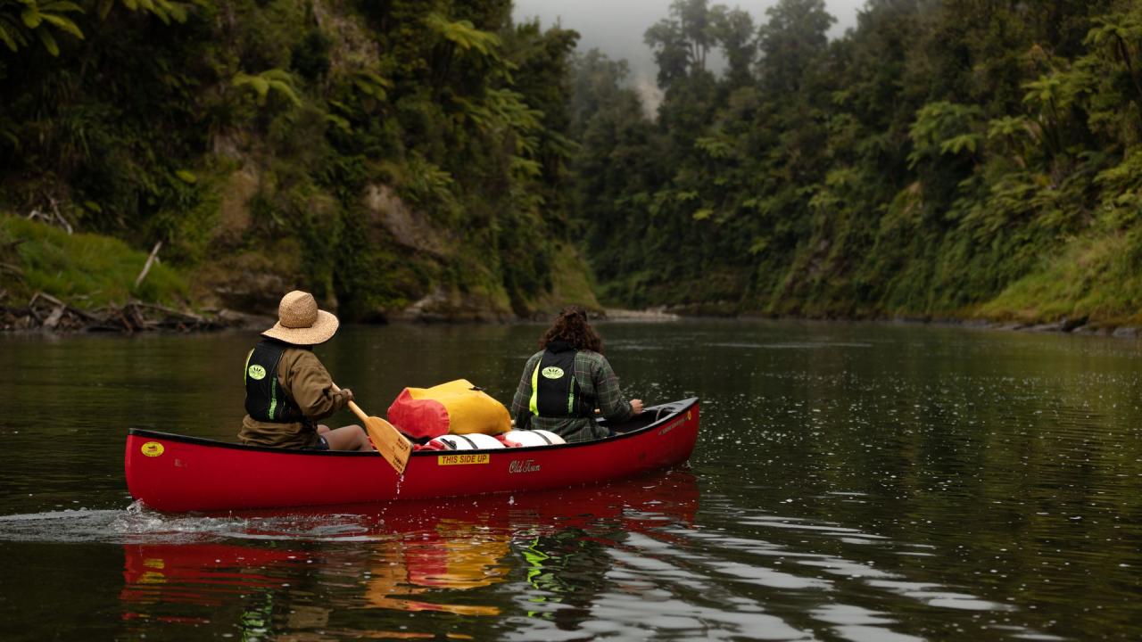 Enjoying the Whanganui River
