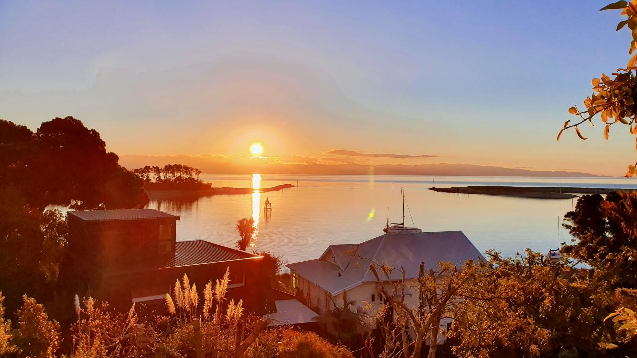 Kimberley Three - Waterfront Penthouse