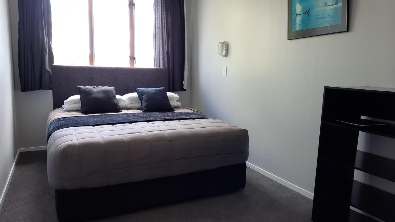 Standard Queen Room - shared facilities
