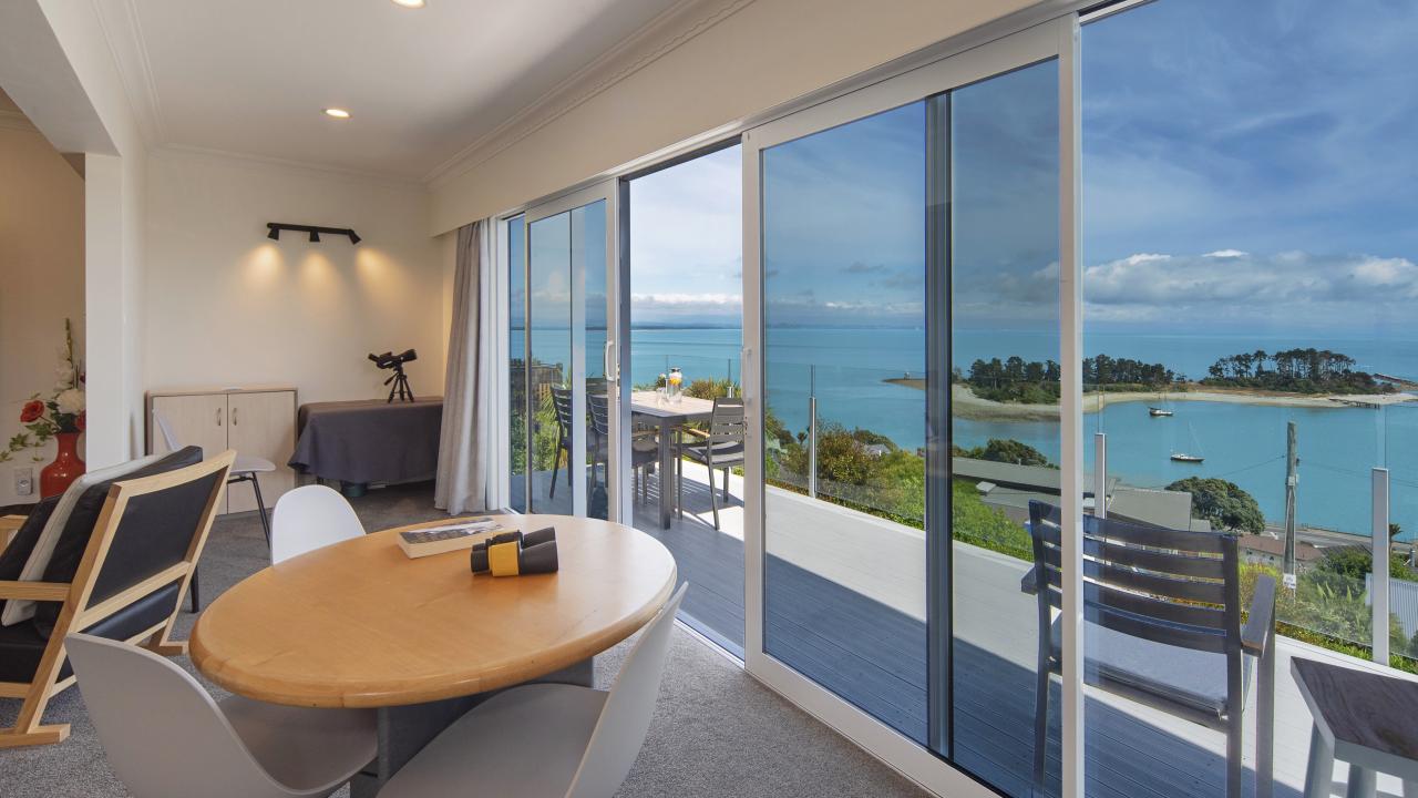 Imagine breakfast & a morning coffee right here