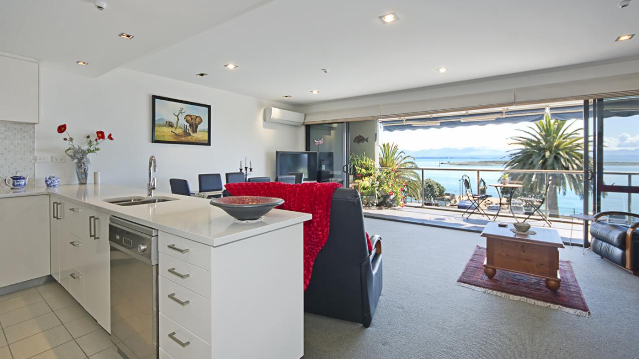 Kitchen, Dining & Living