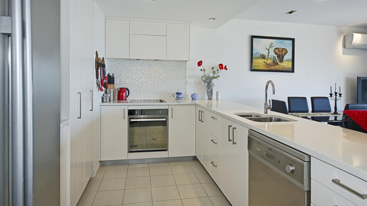 Fully-equipped Kitchen