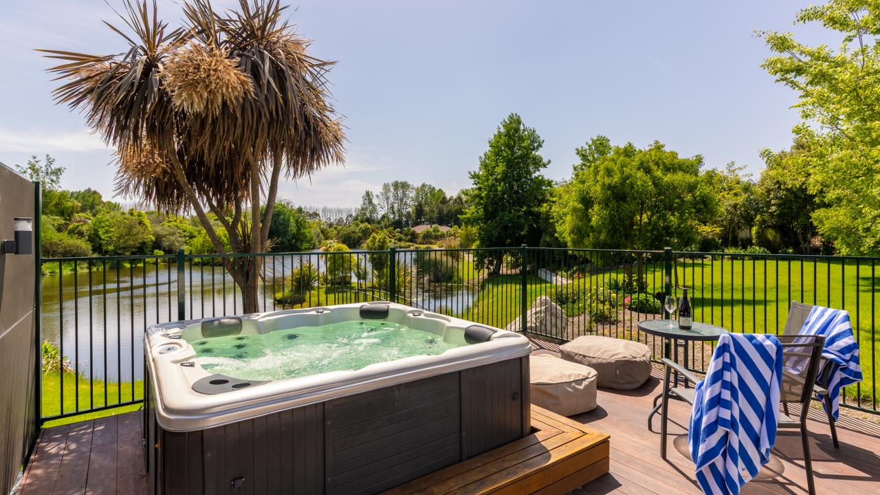 Spa Deck overlooking lagoon