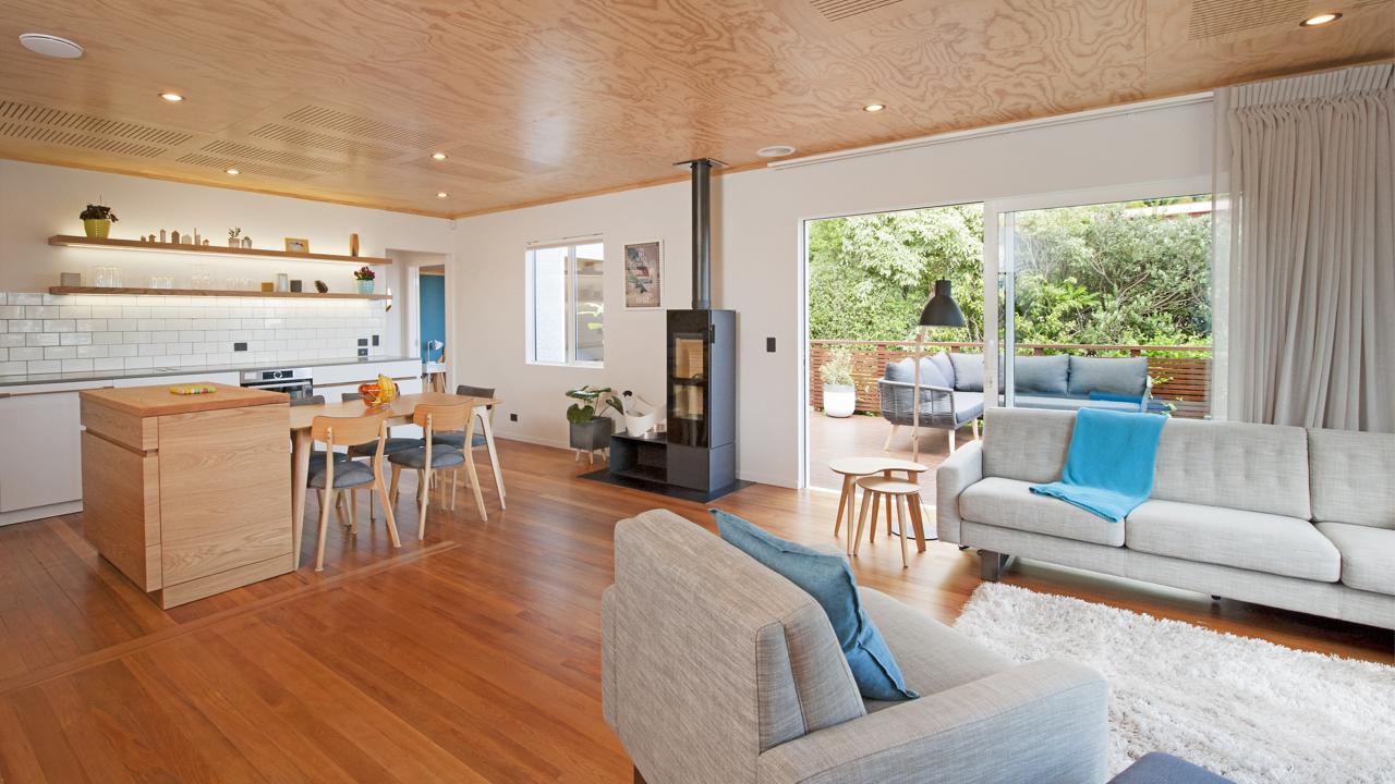 Sensational high-spec bespoke fully-equipped kitchen, dining and living area.