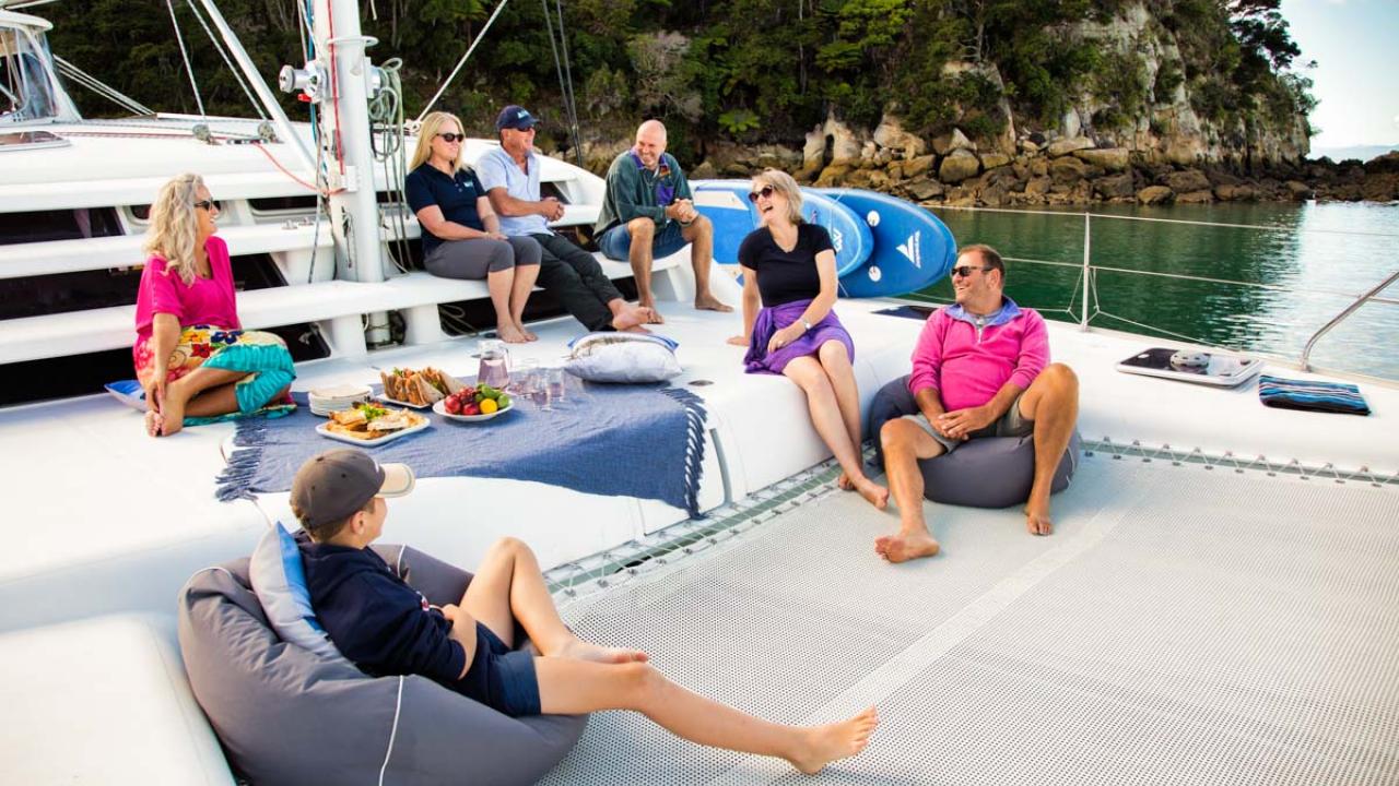 Private Day Sailing Tours - Creating lasting memories with family and friends. 