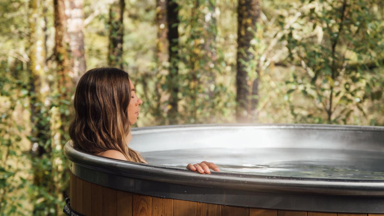 Relax and rejuvenate in our outdoor Stoked Hot Tub and two saunas. The Hot Tub and Infrared Sauna are located by the river amidst the forest to unwind and detox in complete privacy. 