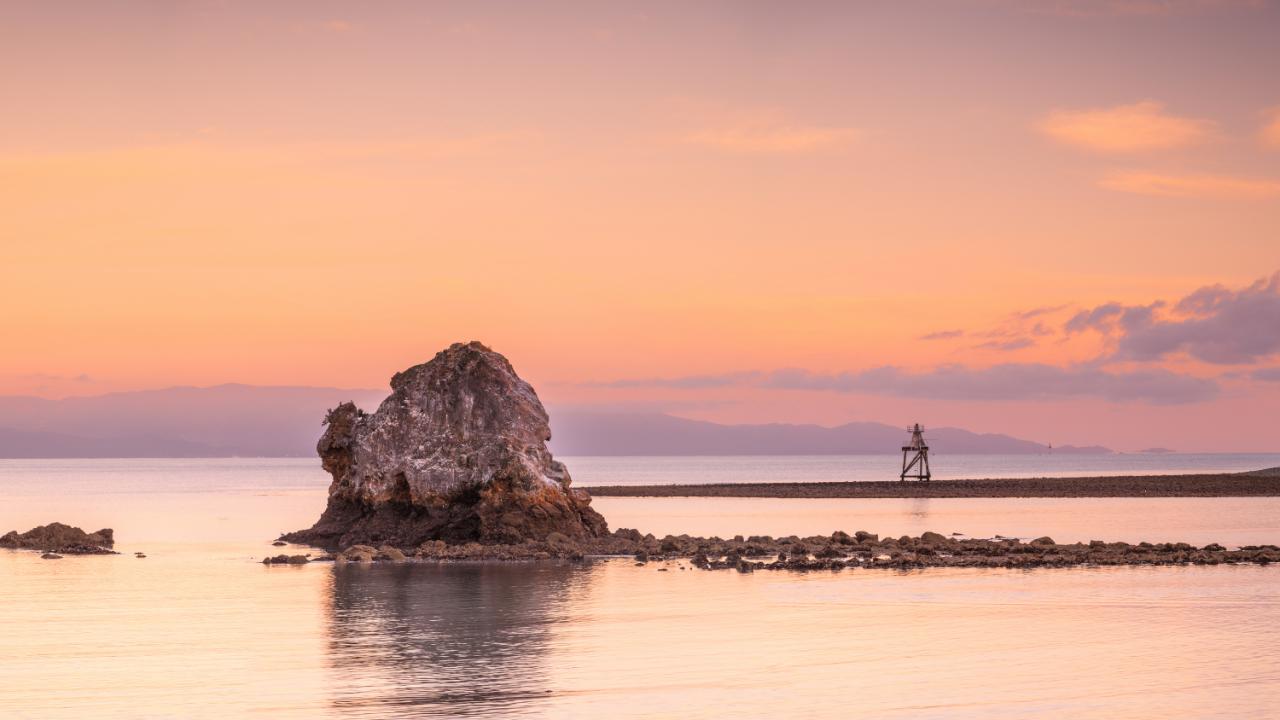 Visit Nelson sights with the convenience of a rental car