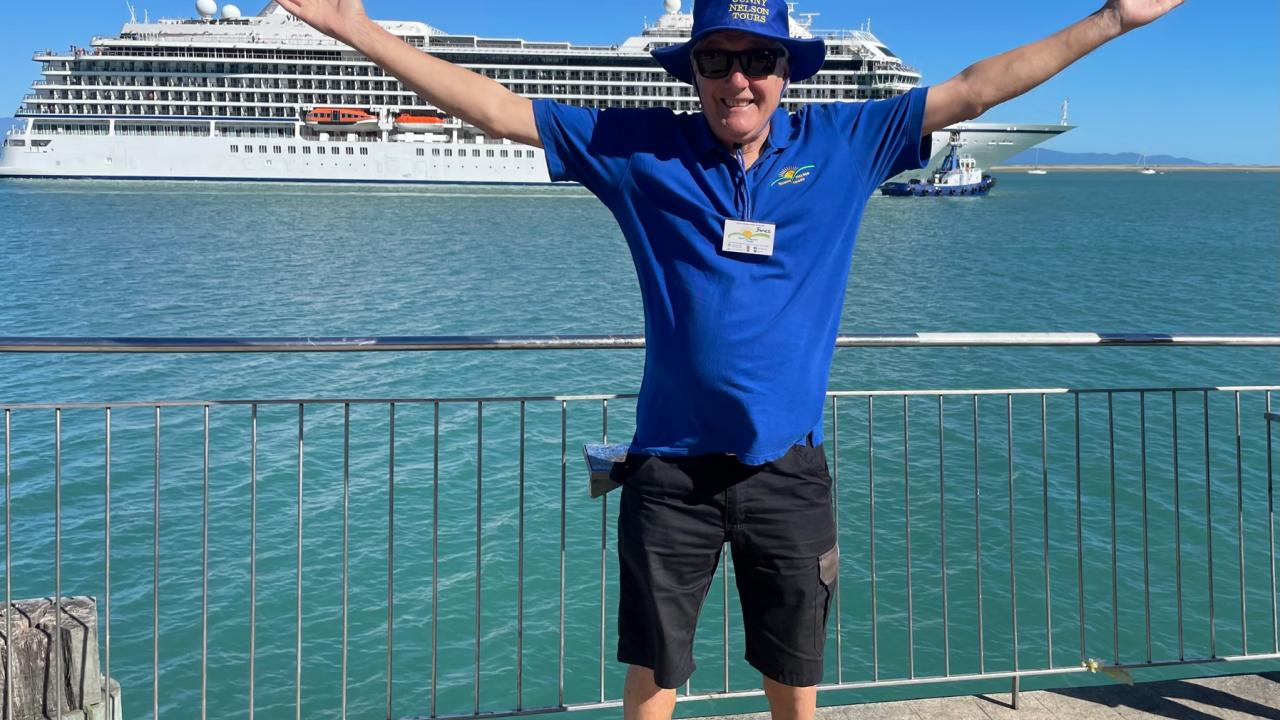 Cruise ship passengers love our City Walking Tour