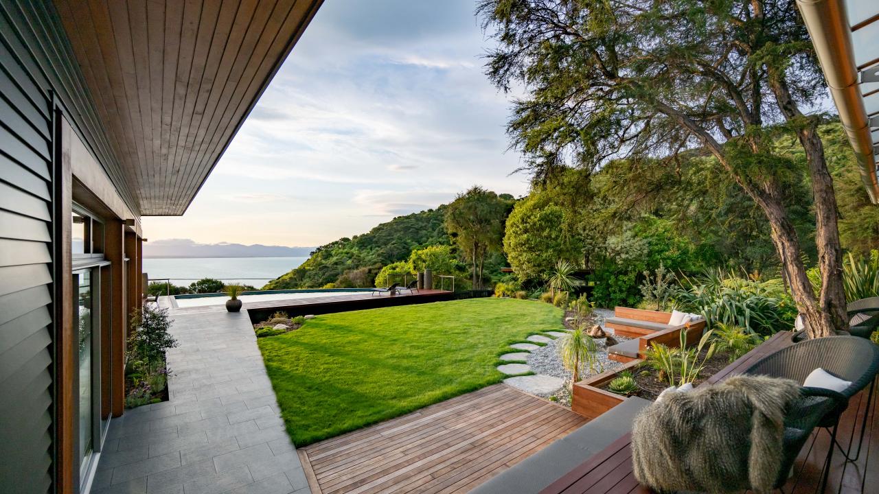 Beautifully landscaped and furnished outdoor dining and entertainment spaces. 