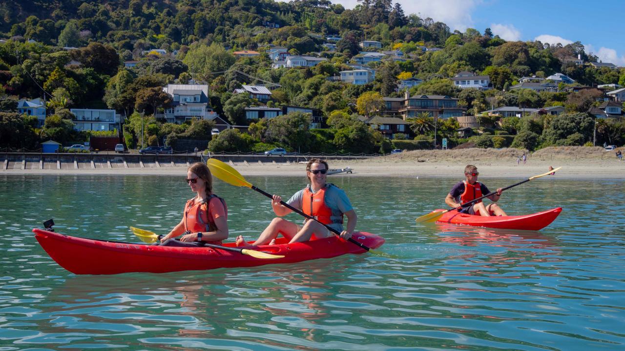 Double and single kayaks are available to hire.