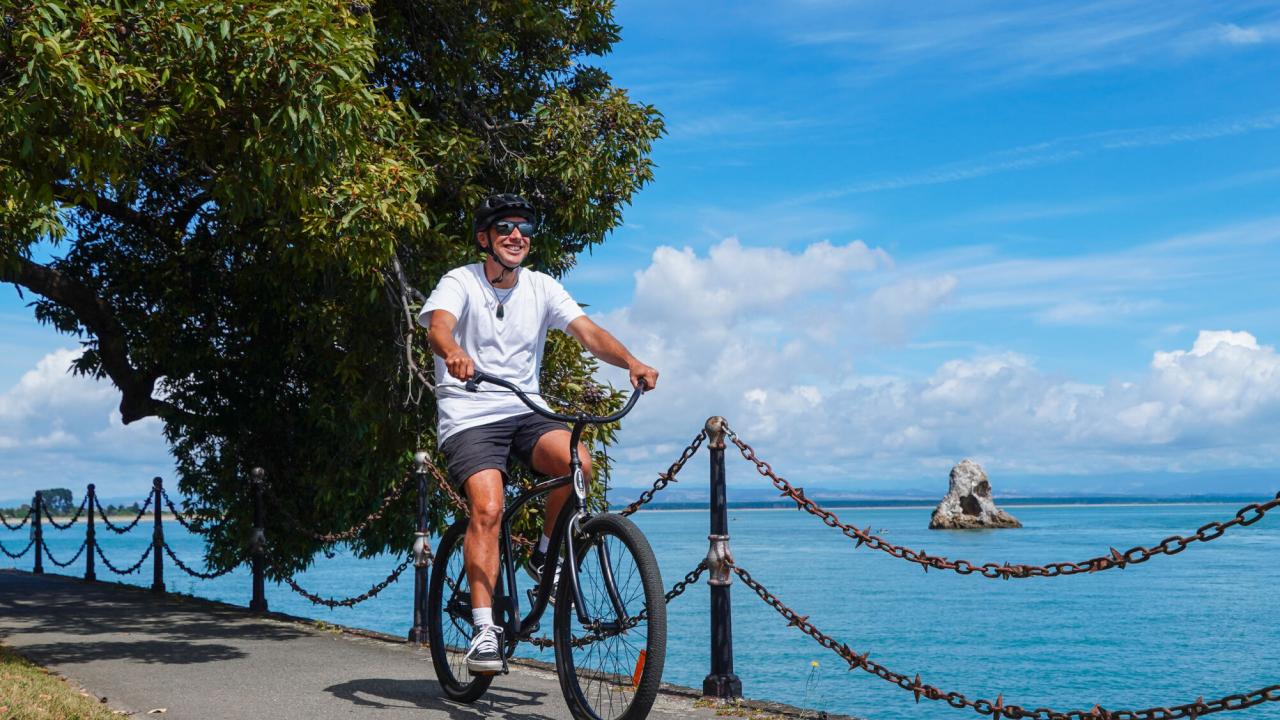 Cycle along the seafront to start your paddle