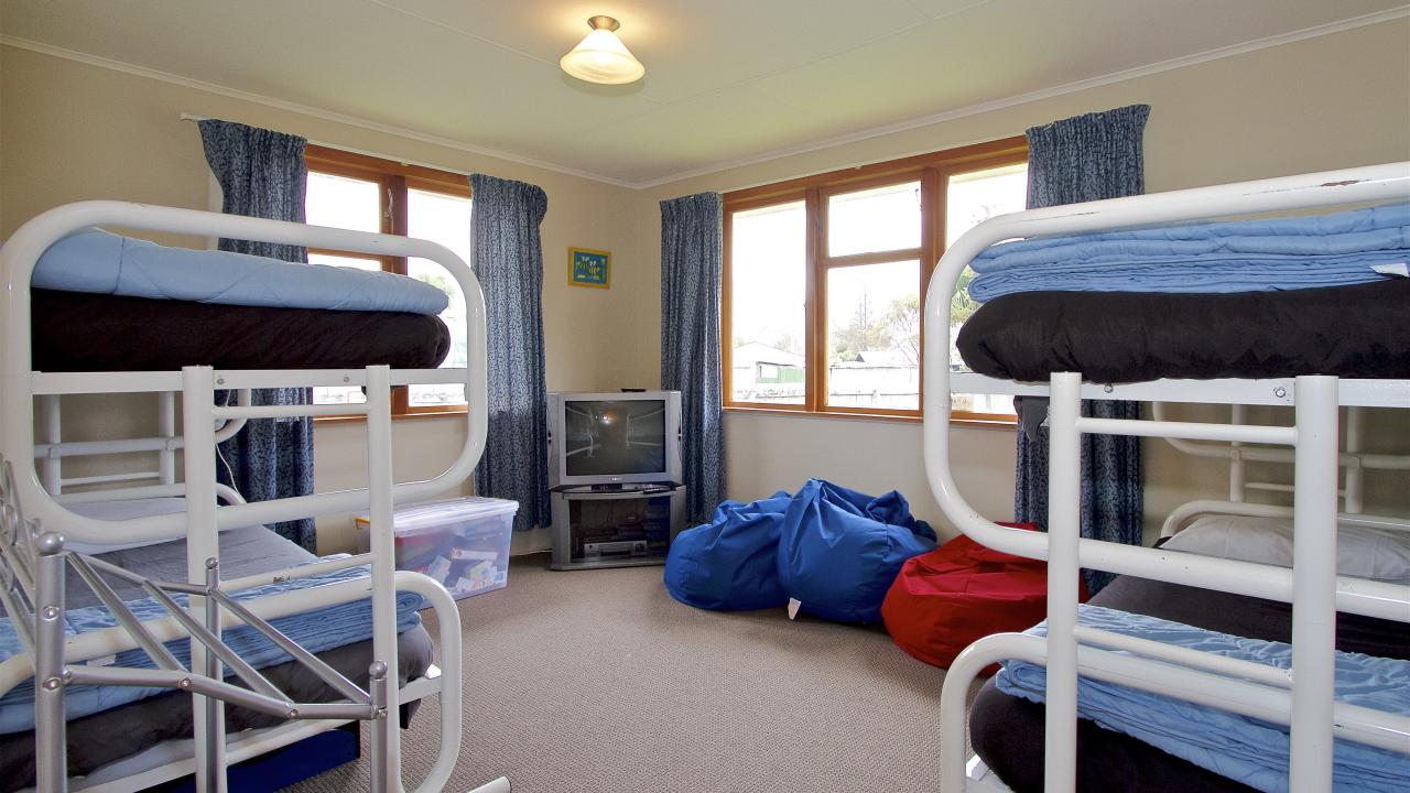 Snowed Inn - Ohakune (Miro) Holiday Home
