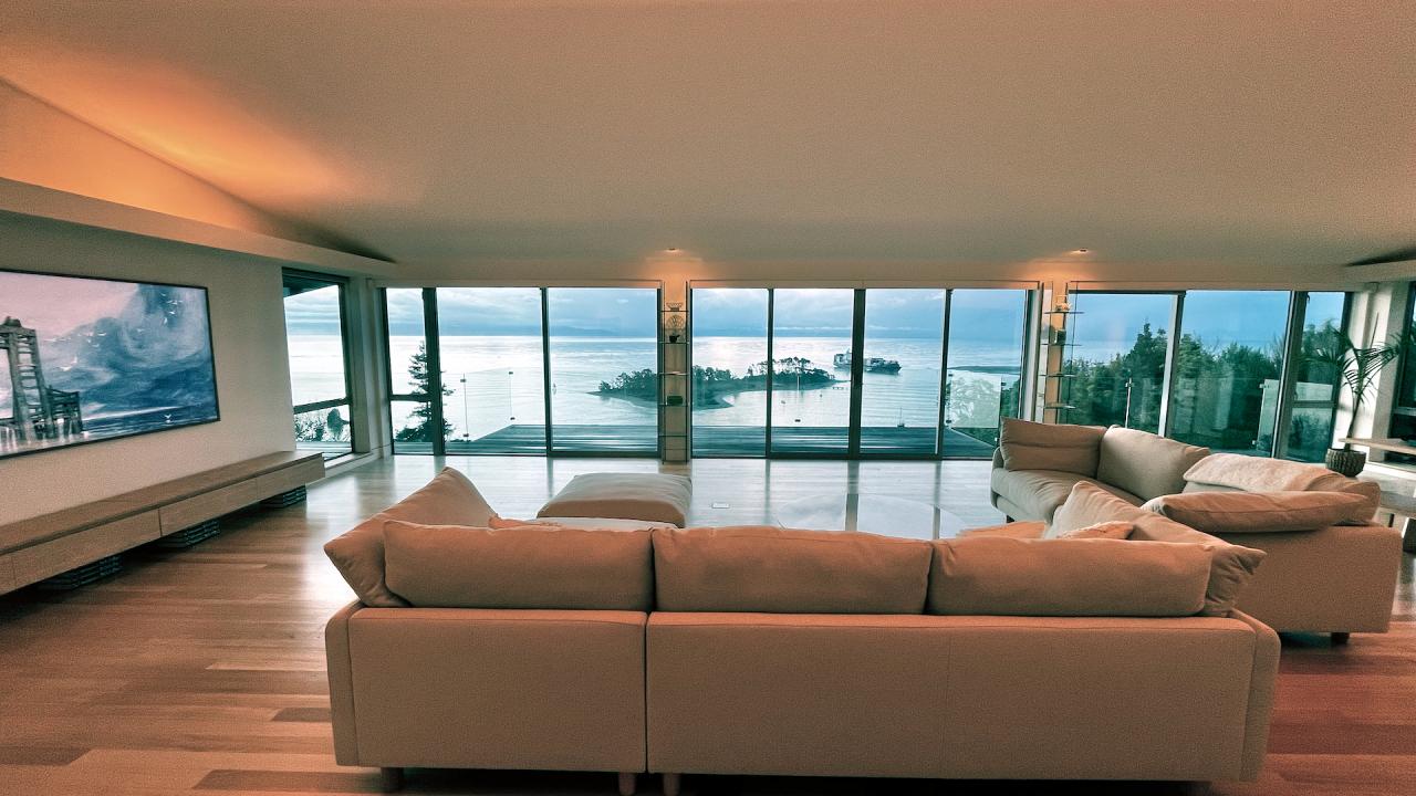 Ocean Horizon - View to Haulashore Island