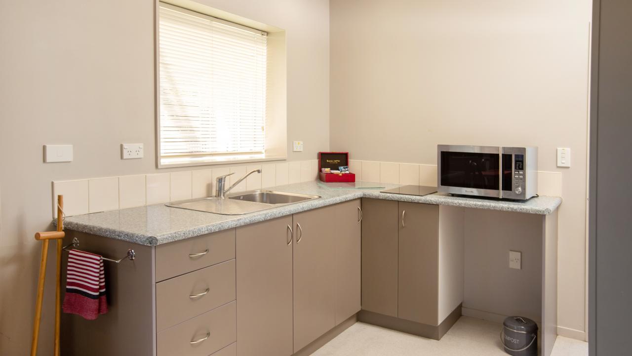 Apartment motels kitchen