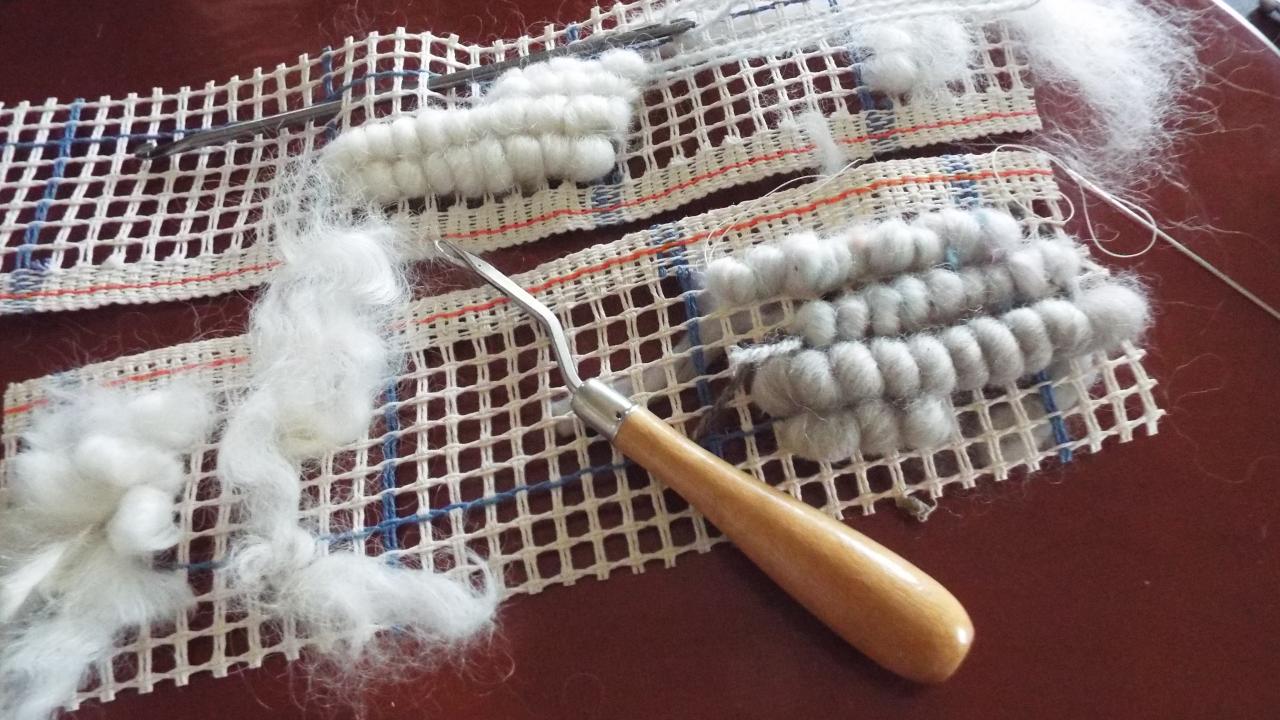 Heirloom Hooked Fleece Rug Making Workshop using premium New Zealand wool from our tutor's farm.