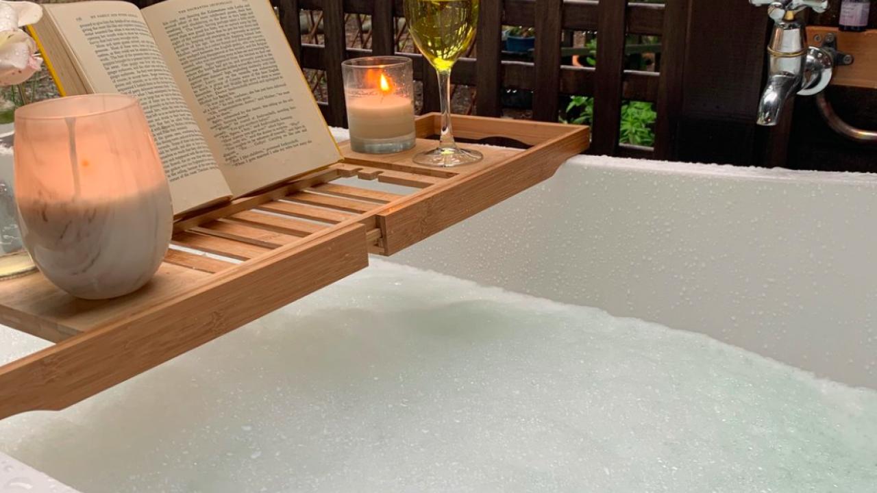 Bliss - Vintage Baths, Quail Farm