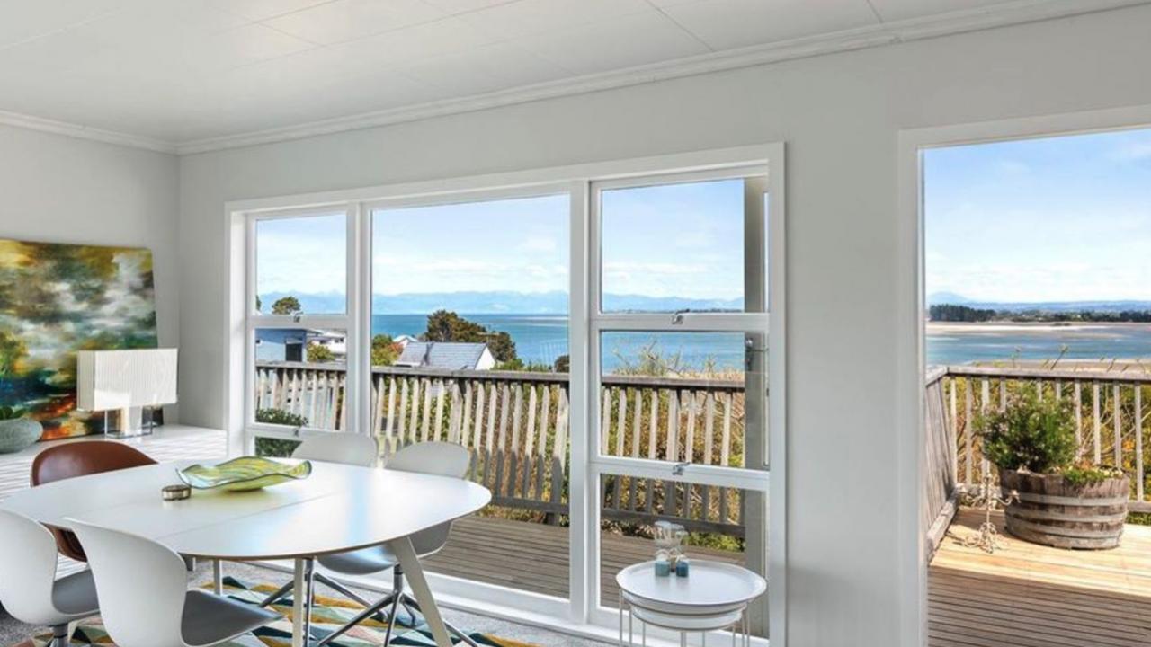 Emily's Beach House - Kaiteriteri Holiday Home
