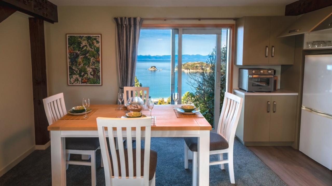 Roydon's Flat – Kaiteriteri Downstairs Unit

