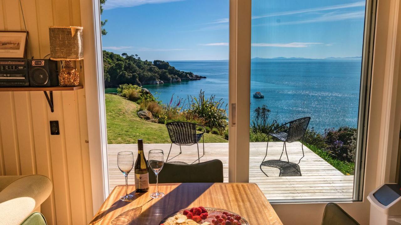 Incredible Bay Views - Kaiteriteri Bach