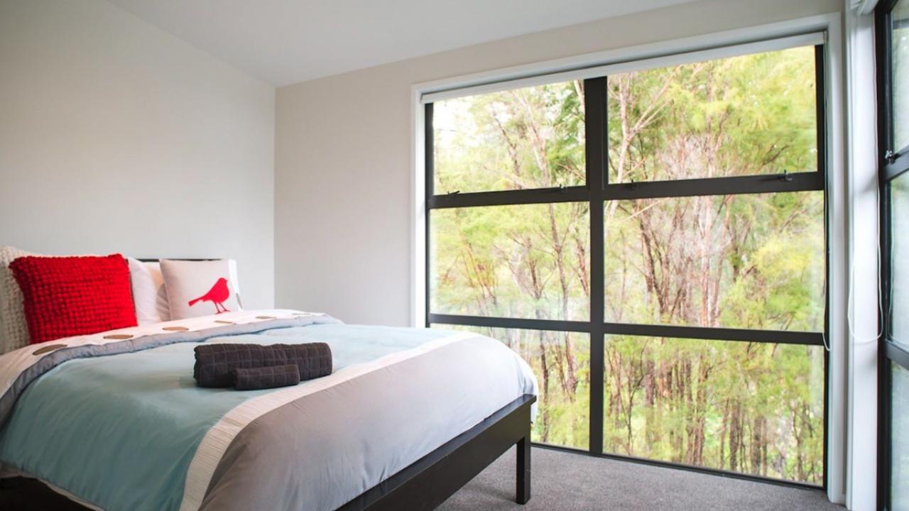 The Treehouse - Kaiteriteri Holiday Home
