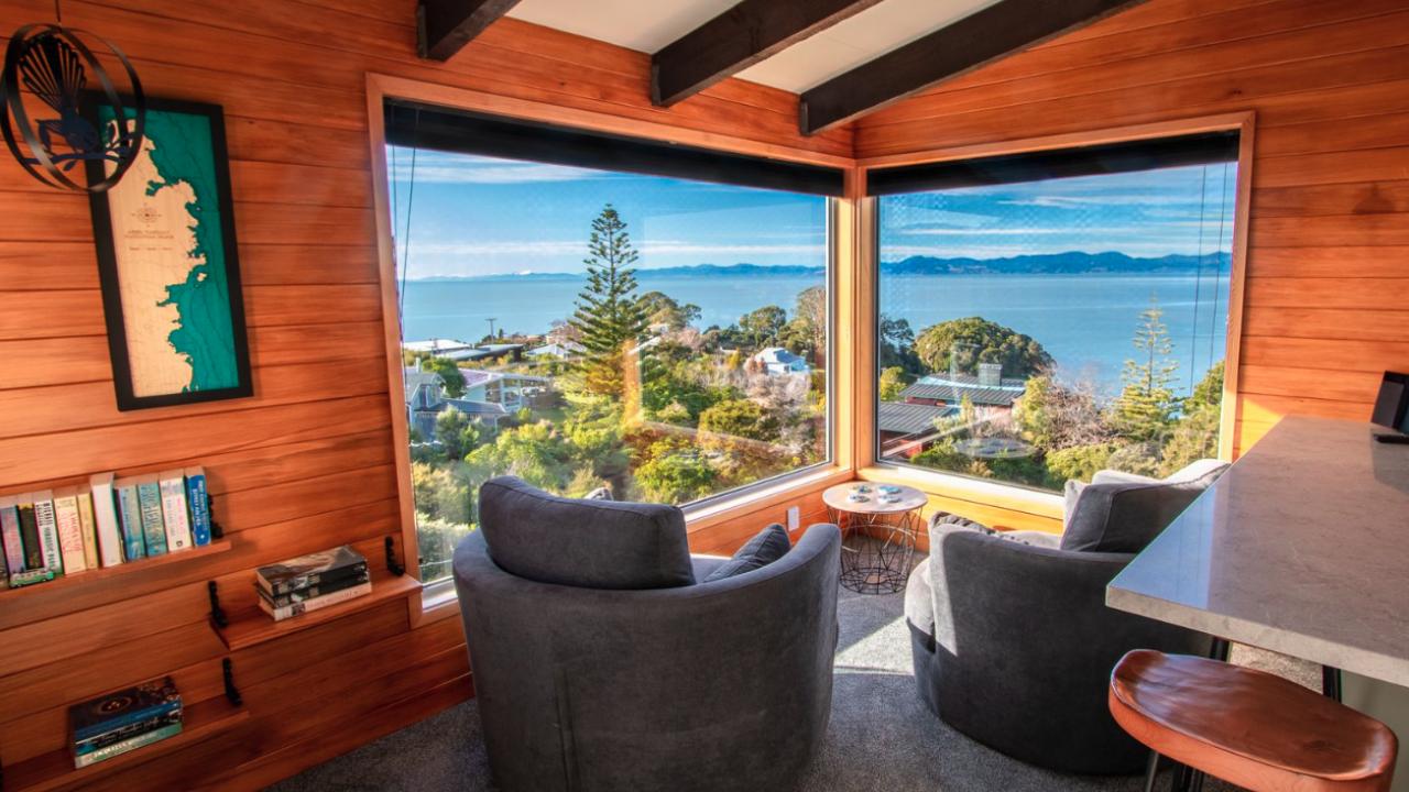Roydons – Kaiteriteri Upstairs Holiday Unit
