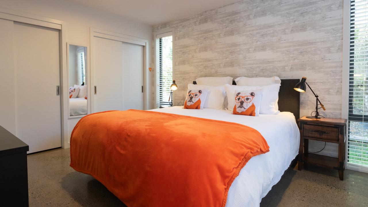 Orange Apartment Bedroom - Super King Bed