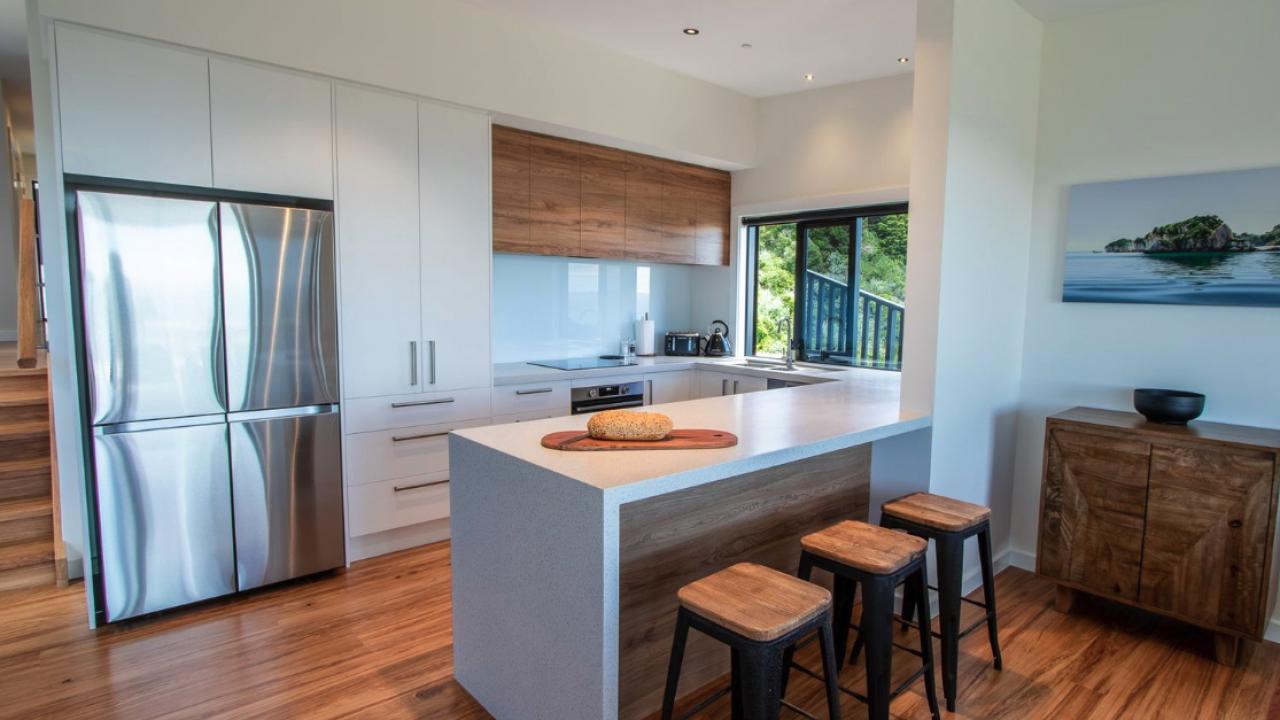 Bay Vista Beauty - Pohara Holiday Home