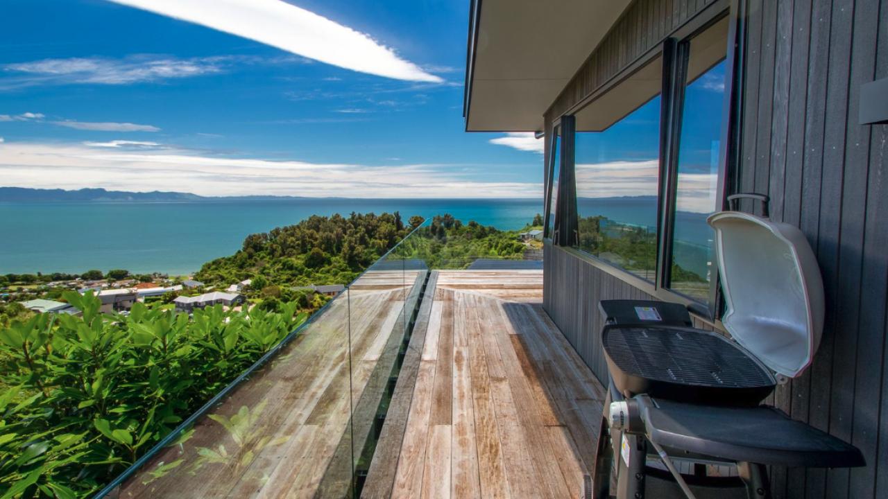 Bay Vista Brilliance - Pohara Holiday Home
