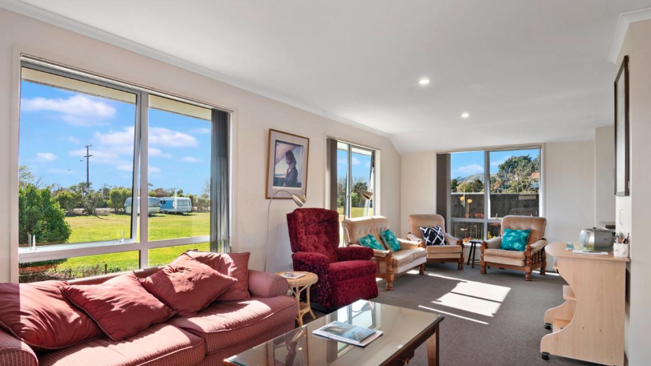 Paradise in Pohara - Pohara Beach Holiday Home