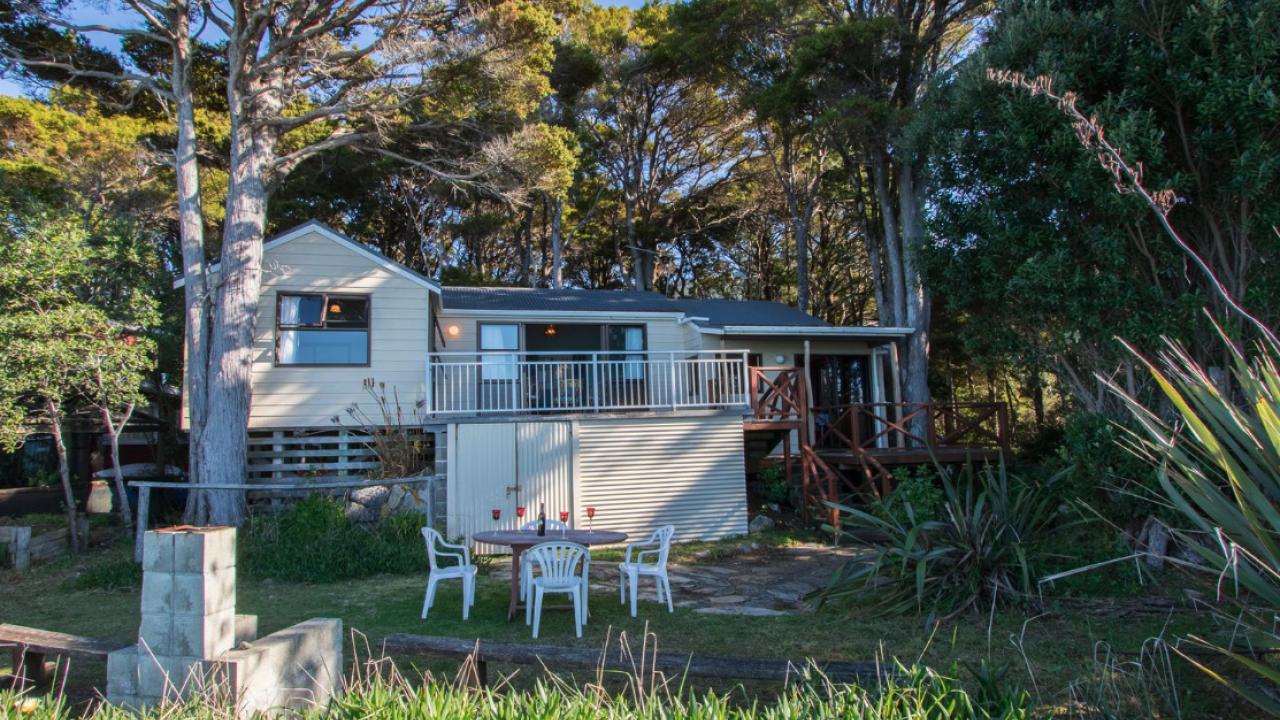 Matai Cottage - Pakawau Bach