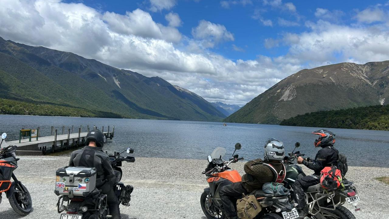 Random NZ