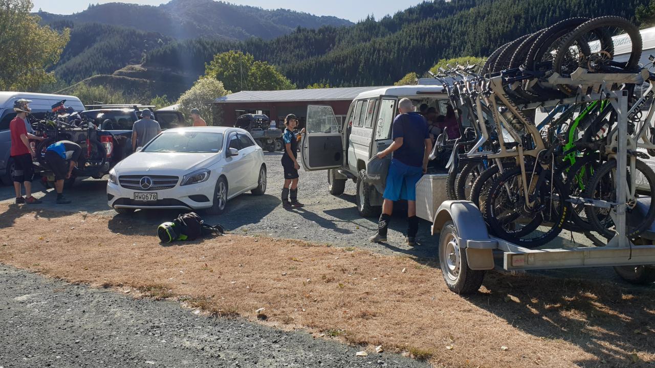 Gravity Nelson's Mountain Bike Shuttles are available to uplift your family at all of Nelson's different riding hubs.