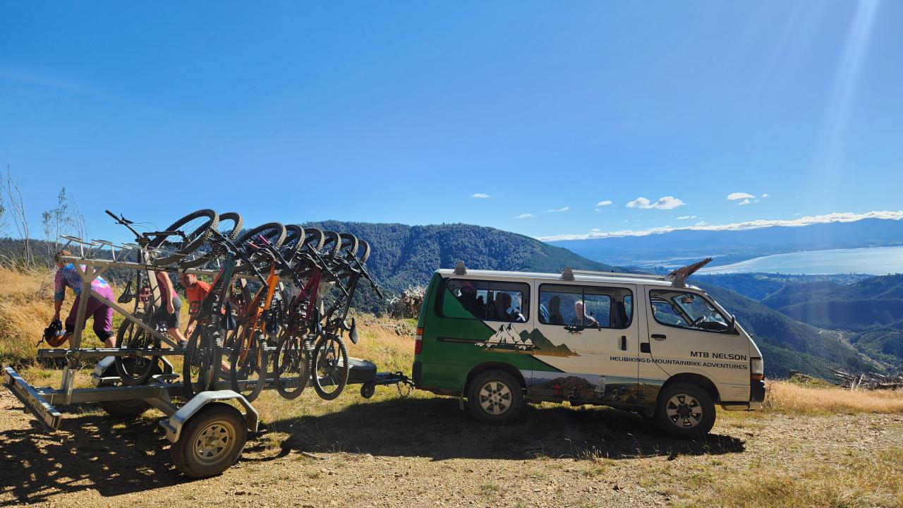 Epic Views at the MTB Nelson drop off up 629.