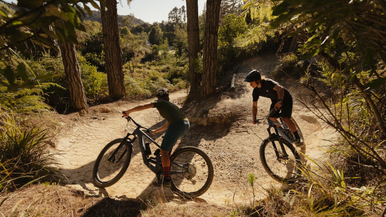 Our shuttles can cater for groups of riders of a similar riding level from Grade Four to Grade Six, with a huge variety of trails to choose from.