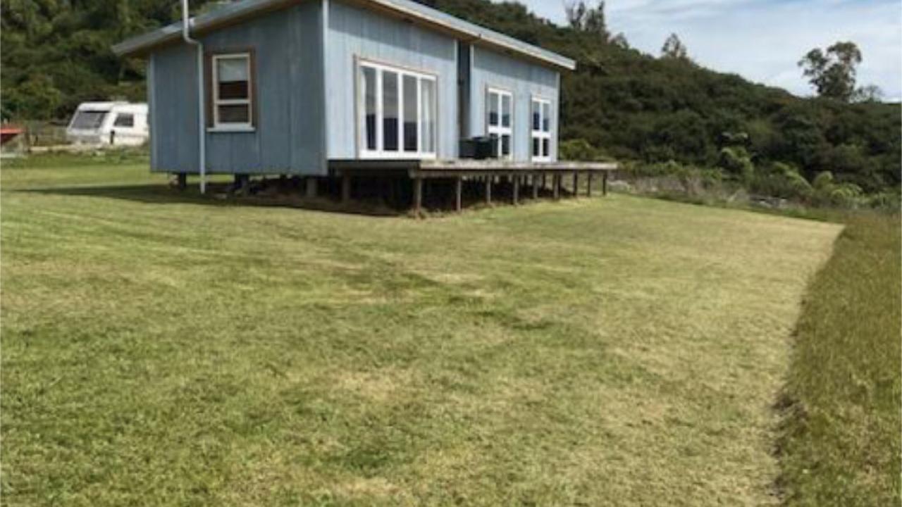 Pohara Woolshed Farmstay accommodation
